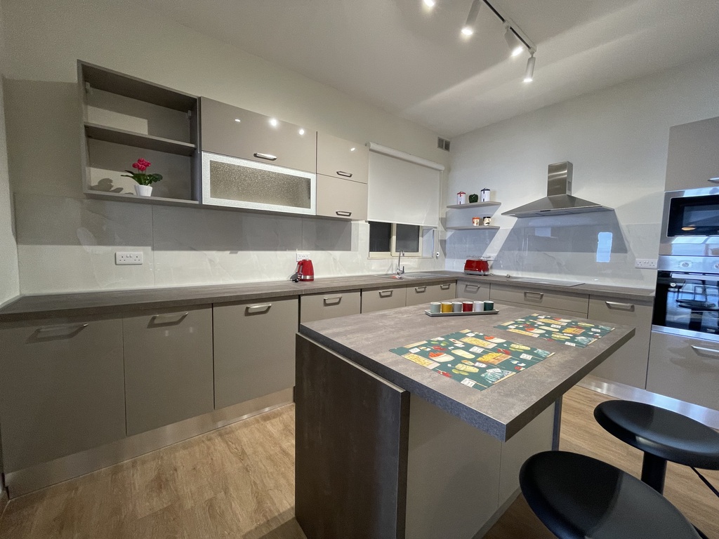 Sliema, Furnished Apartment's Image 3