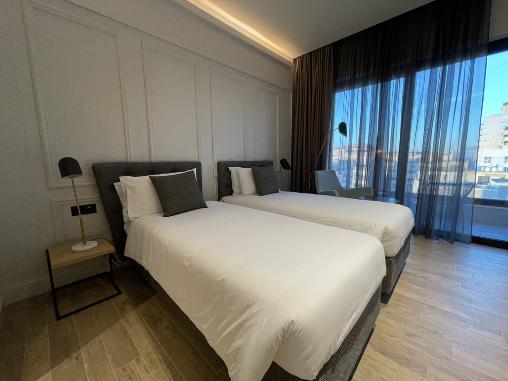 Sliema, Furnished Apartment's Image 5