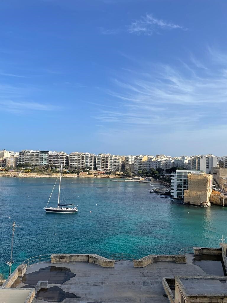 P_006350_St.Julians-penthouse-to