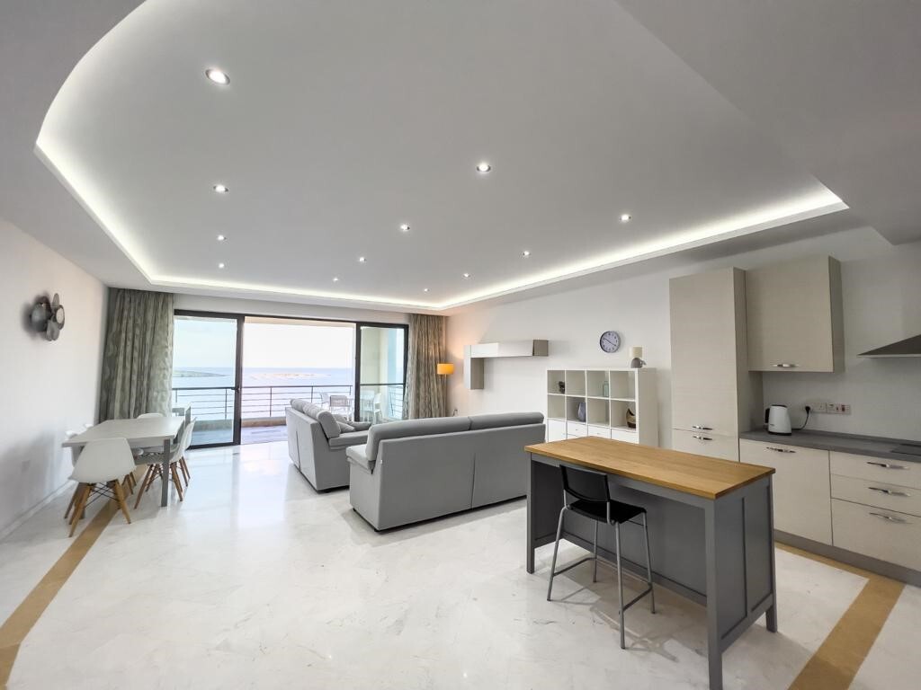P_006366_St.Pauls-Bay-apartment