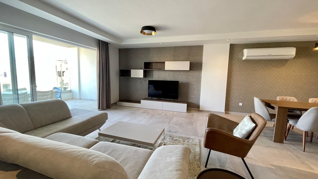 P_006378_St.Julians-apartment-to