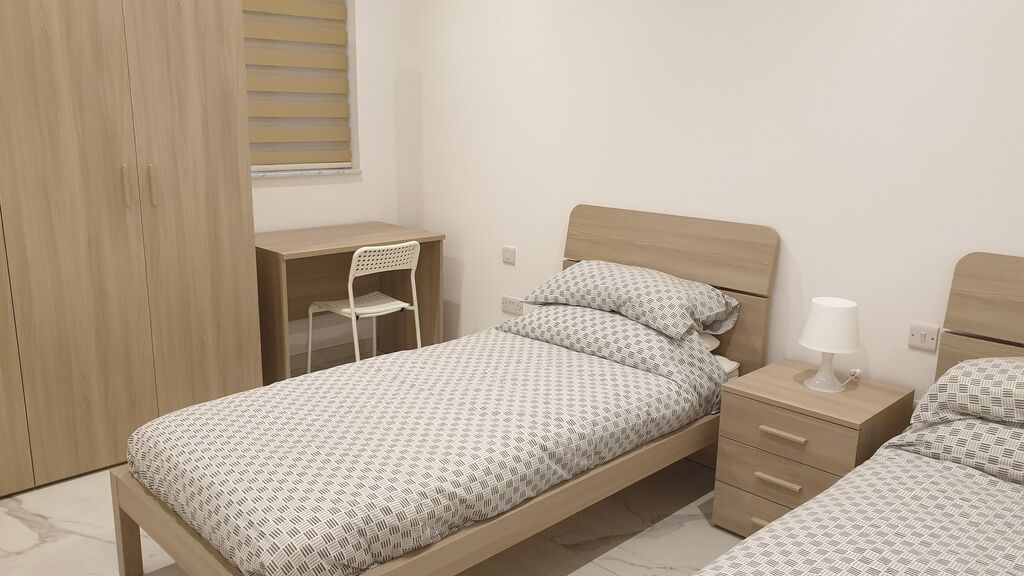 P_006405_St.Julians-apartment-to
