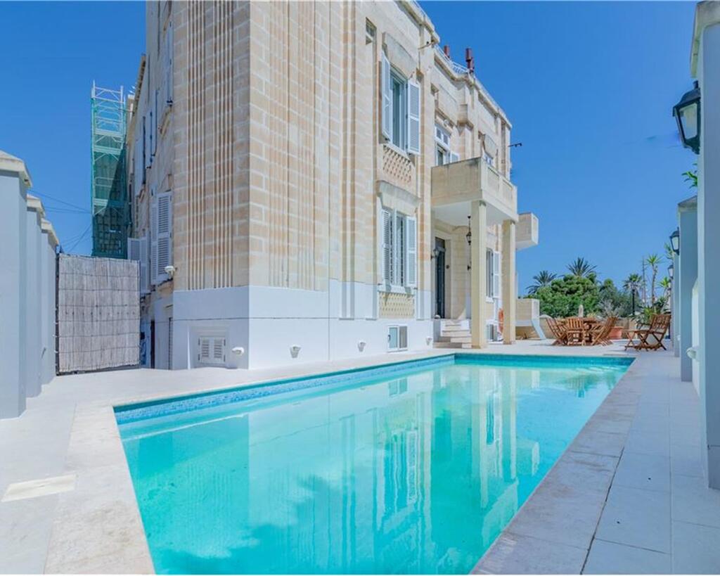 P_006411_TaXbiex-villa-for-sale