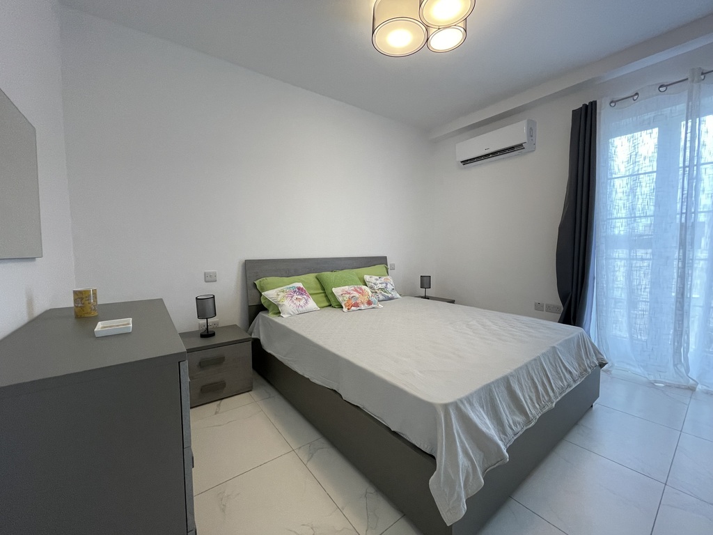 Pieta, Furnished Apartment's Image 9
