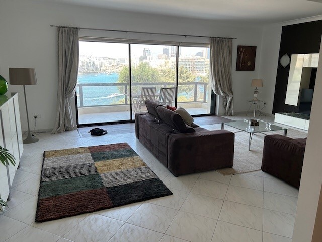 sliema-apartment-to-let-family-friendly-oyster-christies