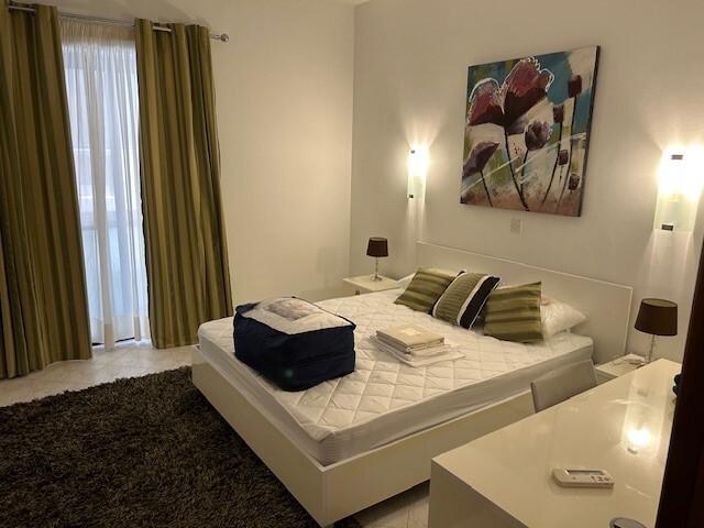 Sliema, Furnished Apartment's Image 8