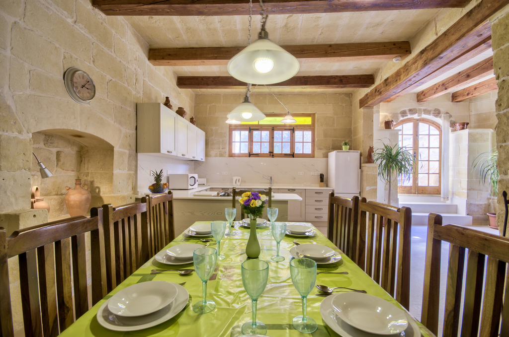 Gharb (Gozo) Furnished Farmhouse's Image 9