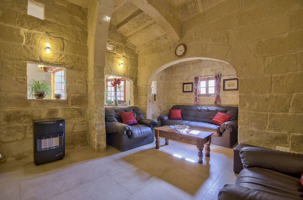 Gharb (Gozo) Furnished Farmhouse's Image 5