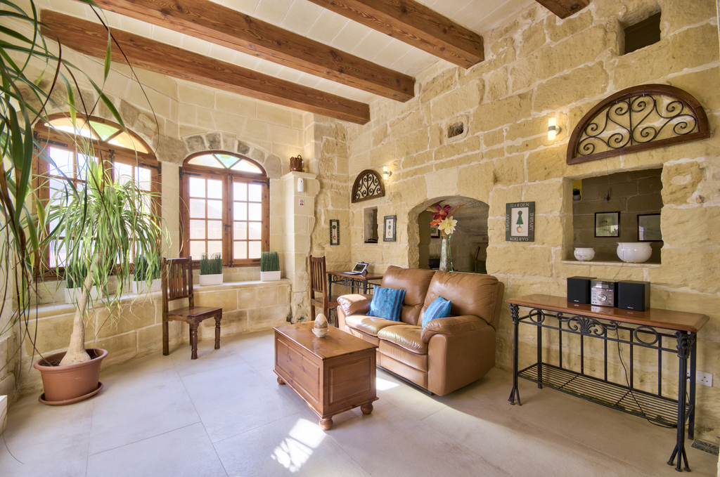 Gharb (Gozo) Furnished Farmhouse's Image 4