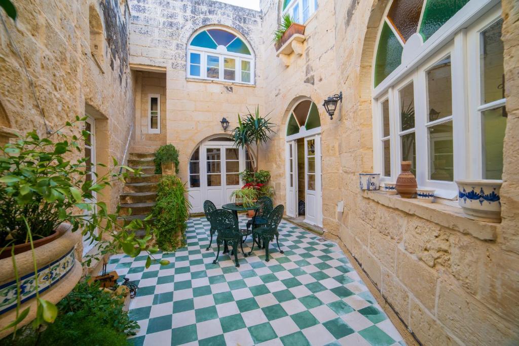 Zebbug Converted House of Character's Image 4