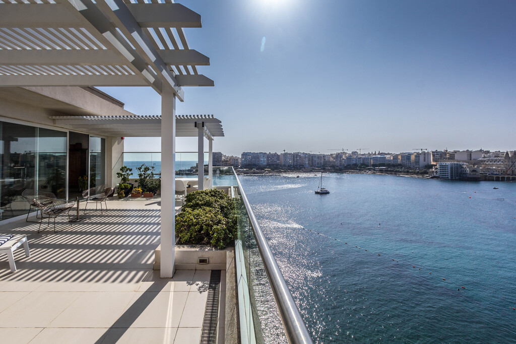 P_006452_St.Julians-penthouse-fo