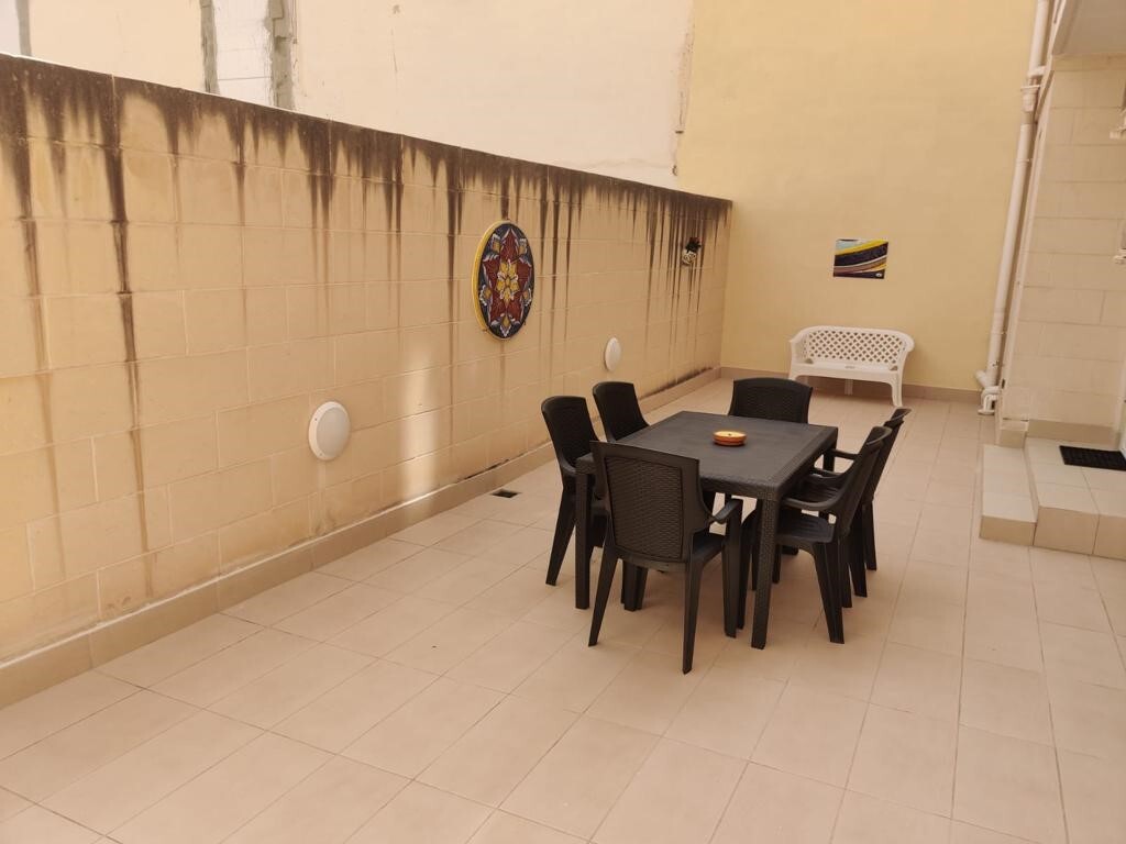 Sliema, Furnished Maisonette's Image 6