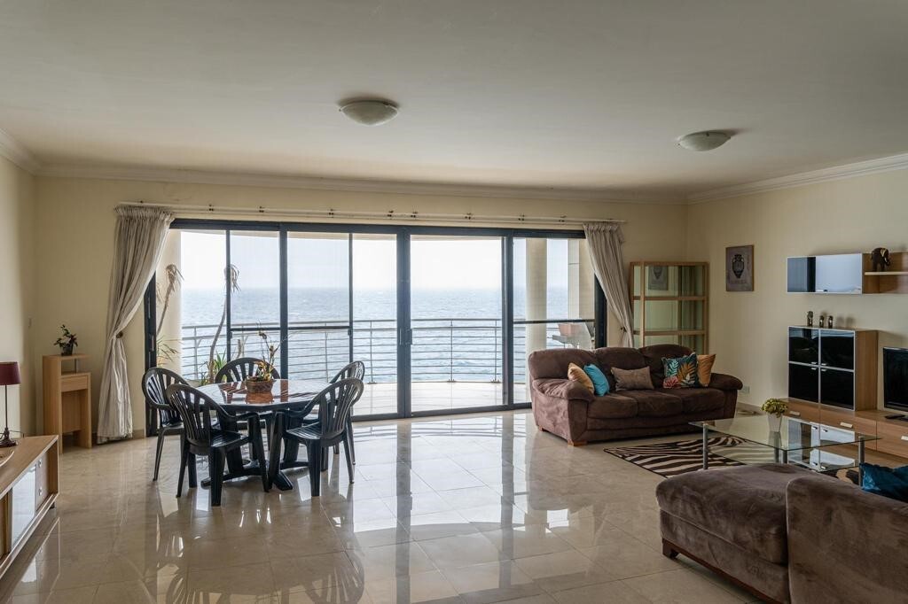 P_006459_Sliema-apartment-to-let