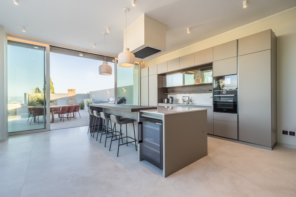 Madliena, Furnished Semi-detached Villa's Image 6