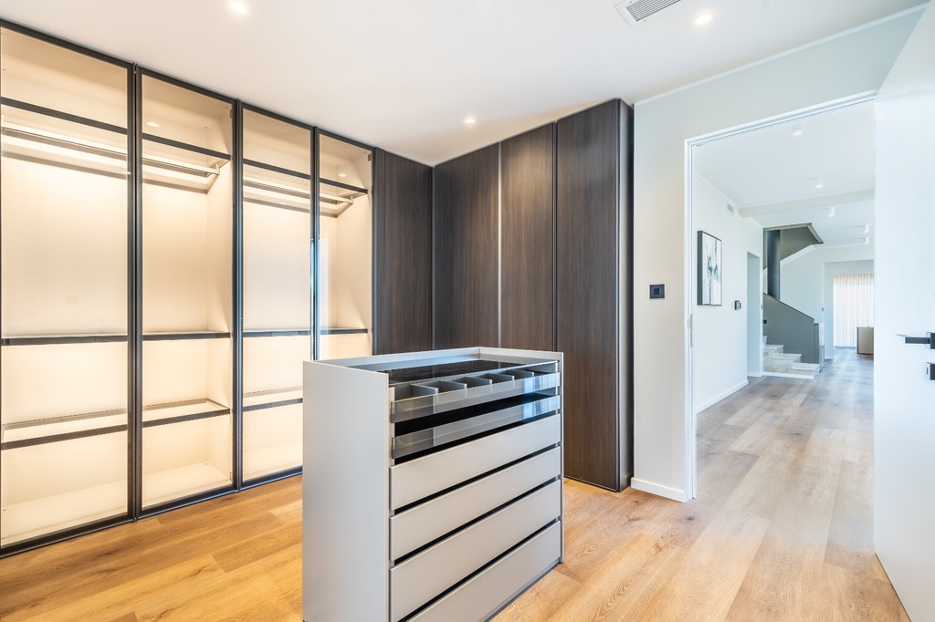 Madliena, Furnished Semi-detached Villa's Image 20