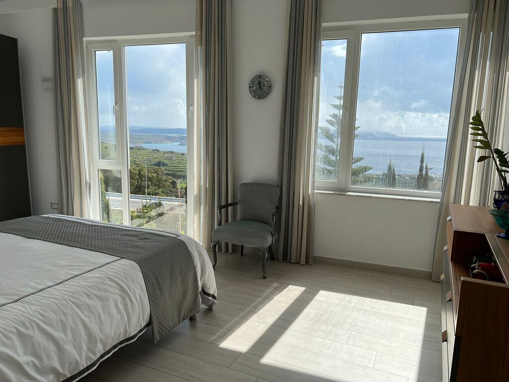 Nadur (Gozo) Furnished Town House's Image 9