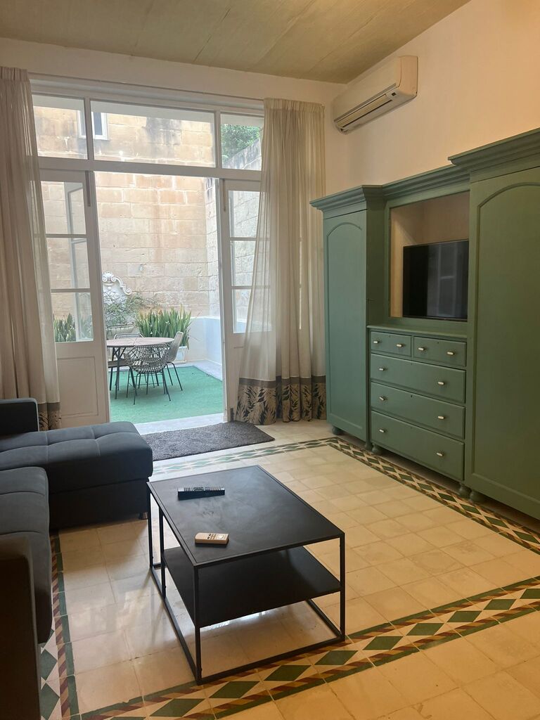 Sliema, Furnished Town House's Image 4
