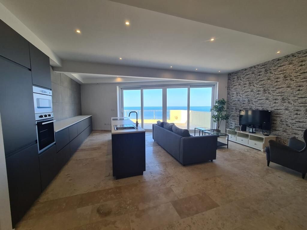 P_006530_Sliema-penthouse-to-let