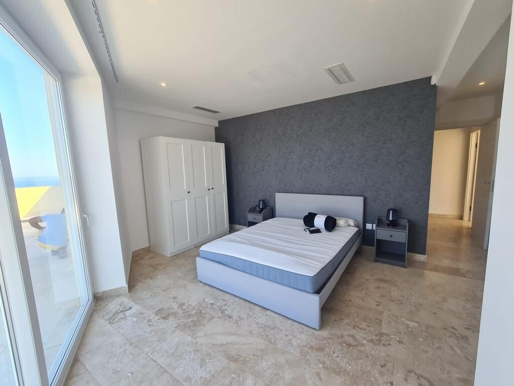 Sliema, Seafront Penthouse's Image 3