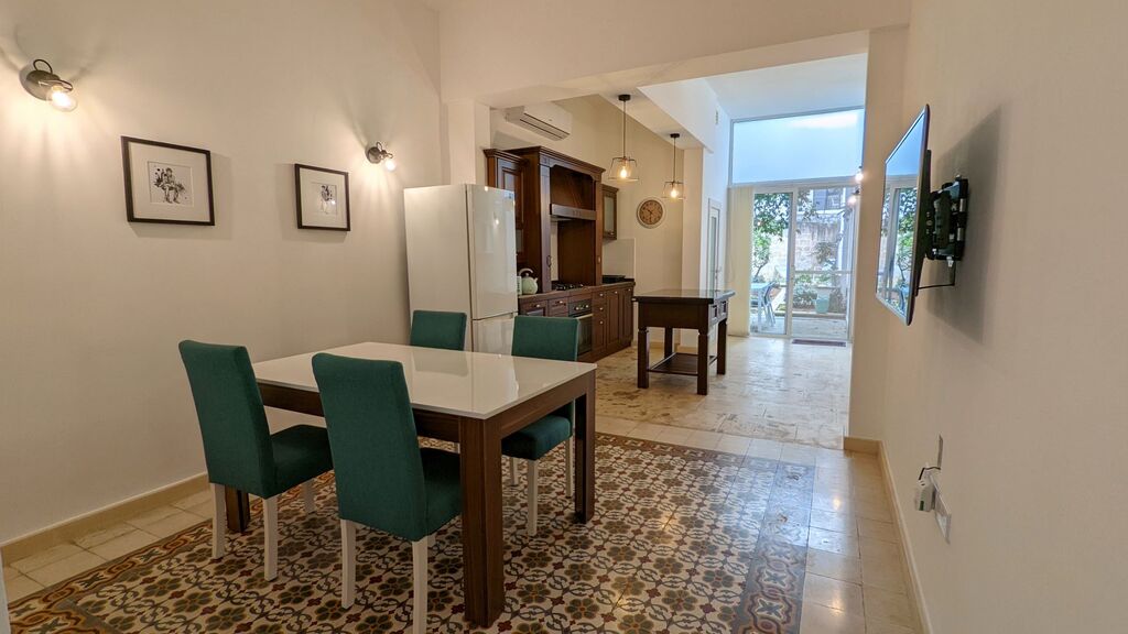 P_006531_Sliema-townhouse-to-let