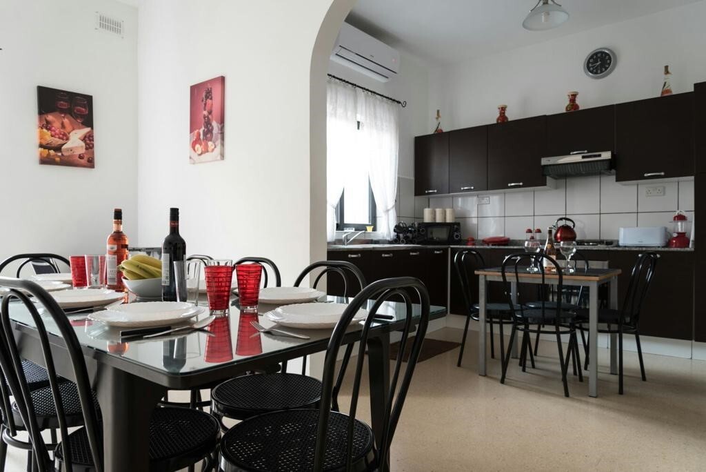 Rabat, Furnished Semi-detached Villa's Image 3