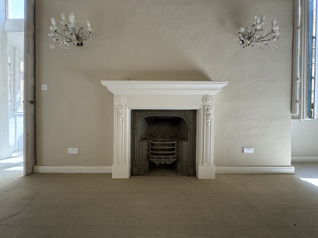 Valletta_townhouse_for_sale-6-oyster_christie's