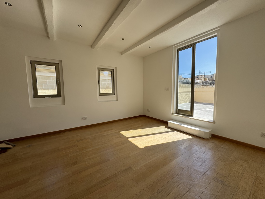 Valletta Converted Town House's Image 23