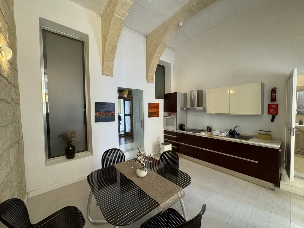 Valletta Converted Town House's Image 11