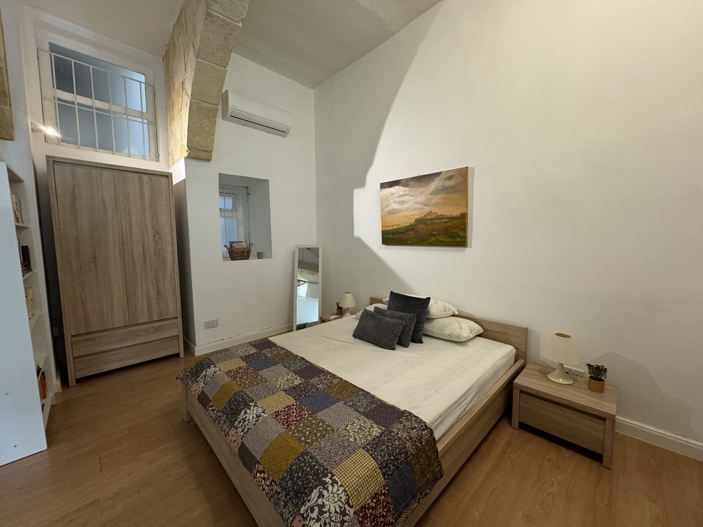 Valletta Converted Town House's Image 18