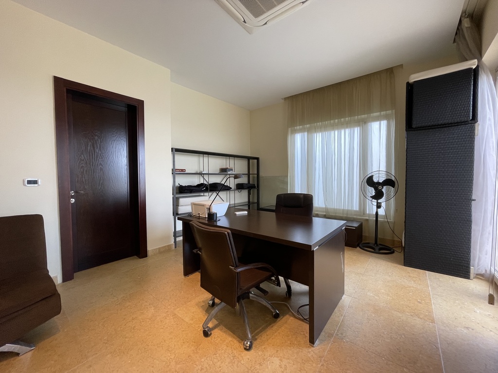 Portomaso, Seafront Penthouse's Image 10