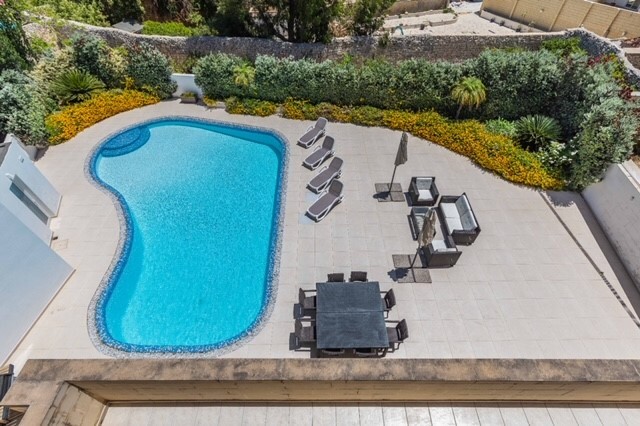 P_006646_Zebbug-villa-for-sale-4