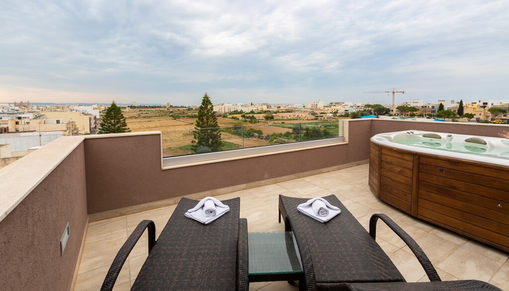 Ghaxaq, Furnished Penthouse's Image 5