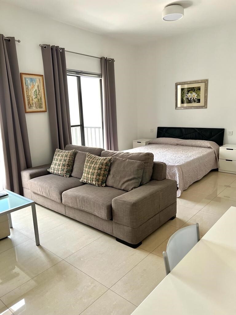 St Julians Seafront Apartment's Image 12