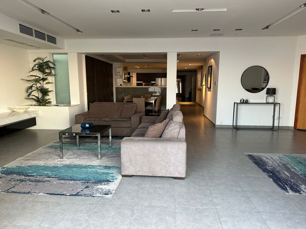 P_006677_Sliema-apartment-to-let