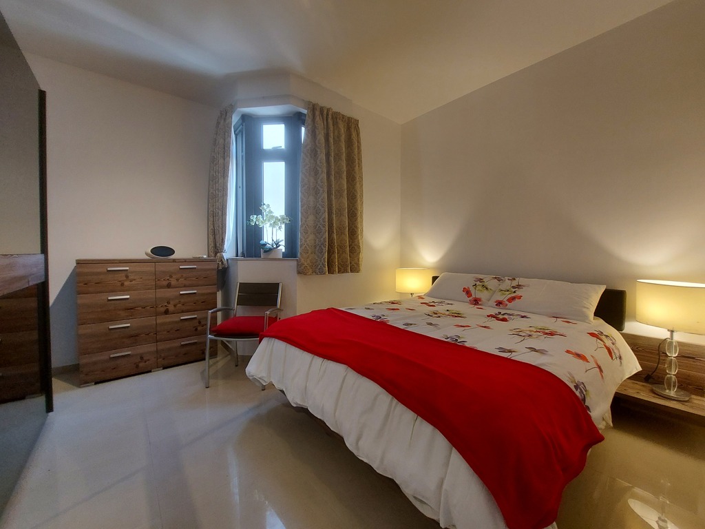 Sliema, Seafront Penthouse's Image 7