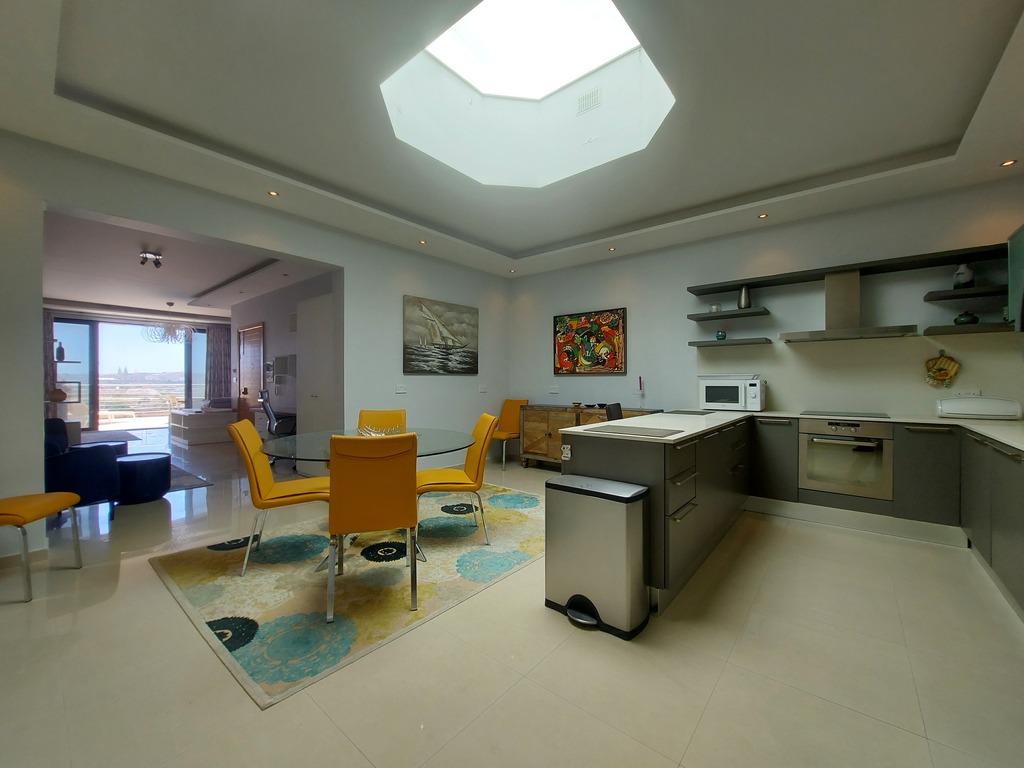 Sliema, Seafront Penthouse's Image 5