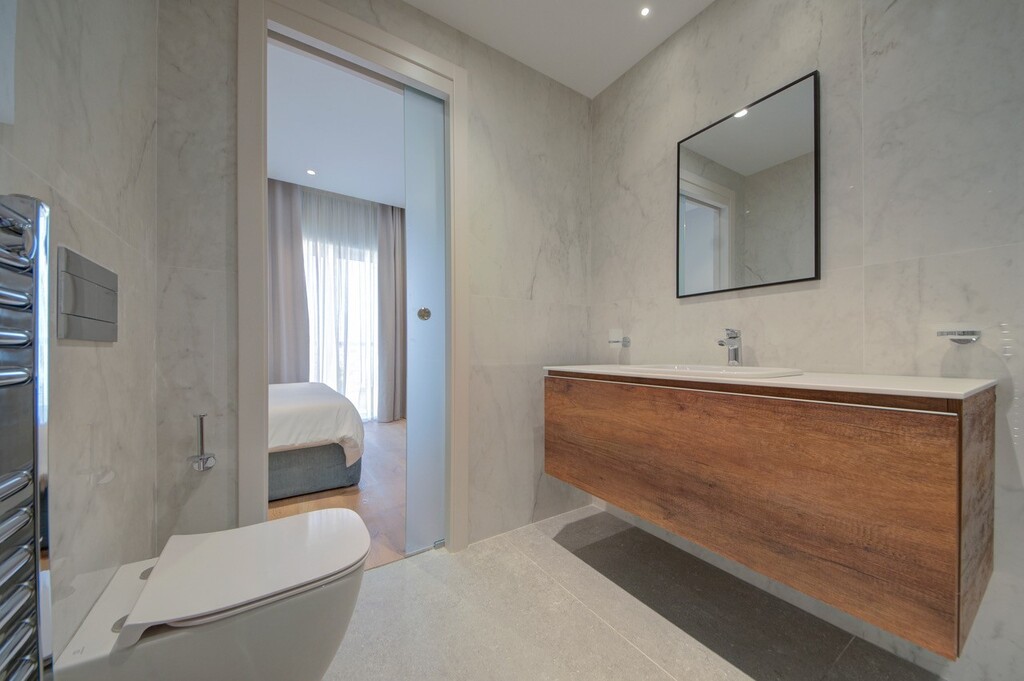 Sliema_apartment_to_let-2-oyster_christie's
