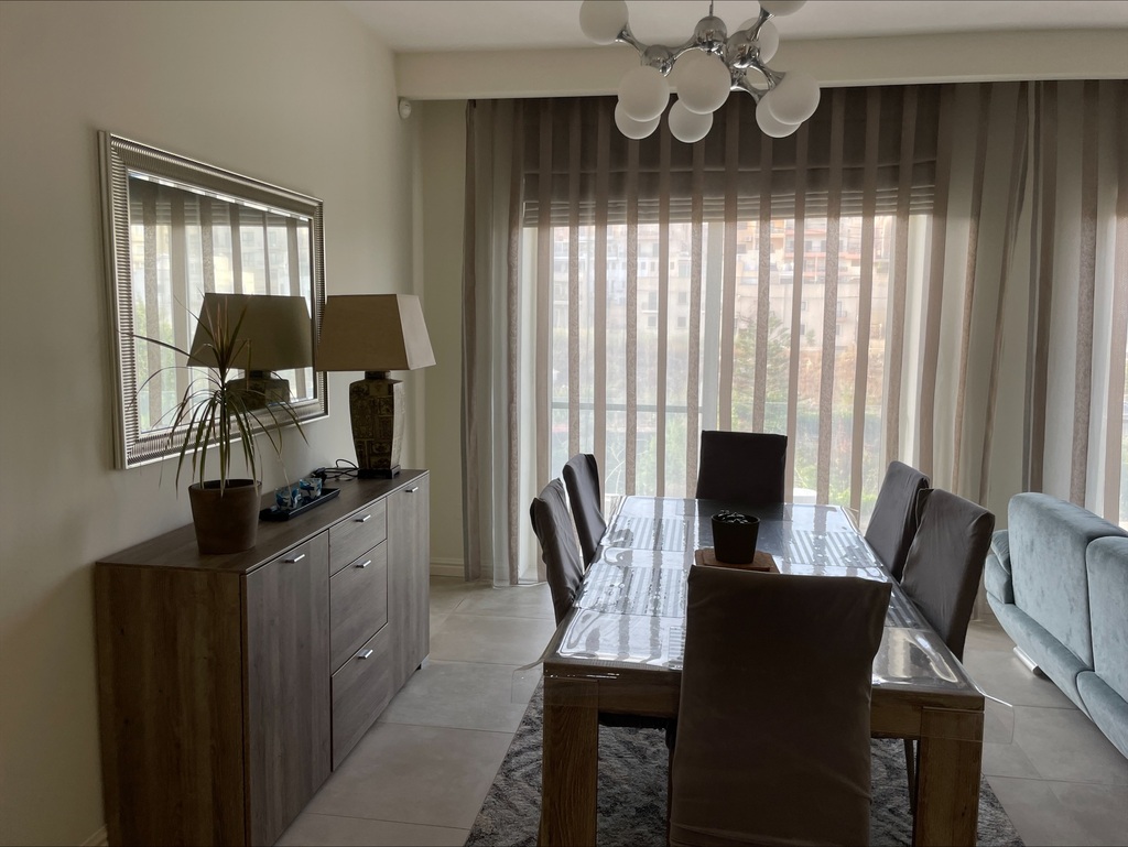 P_006687_St.Julians_maisonette_t