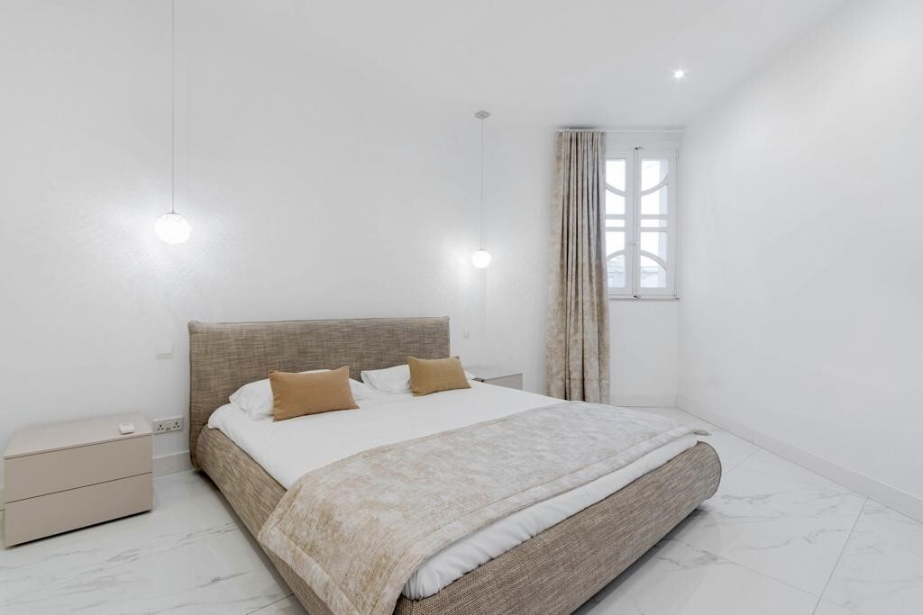 Sliema, Furnished Apartment's Image 9
