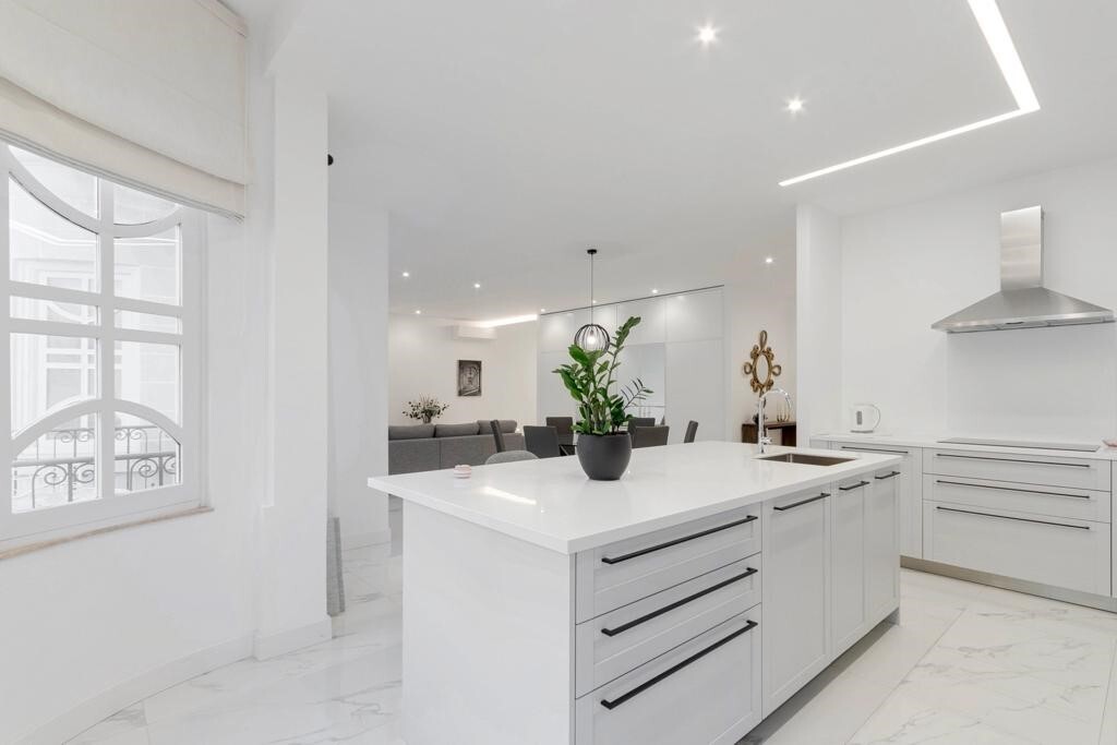 Sliema, Furnished Apartment's Image 6