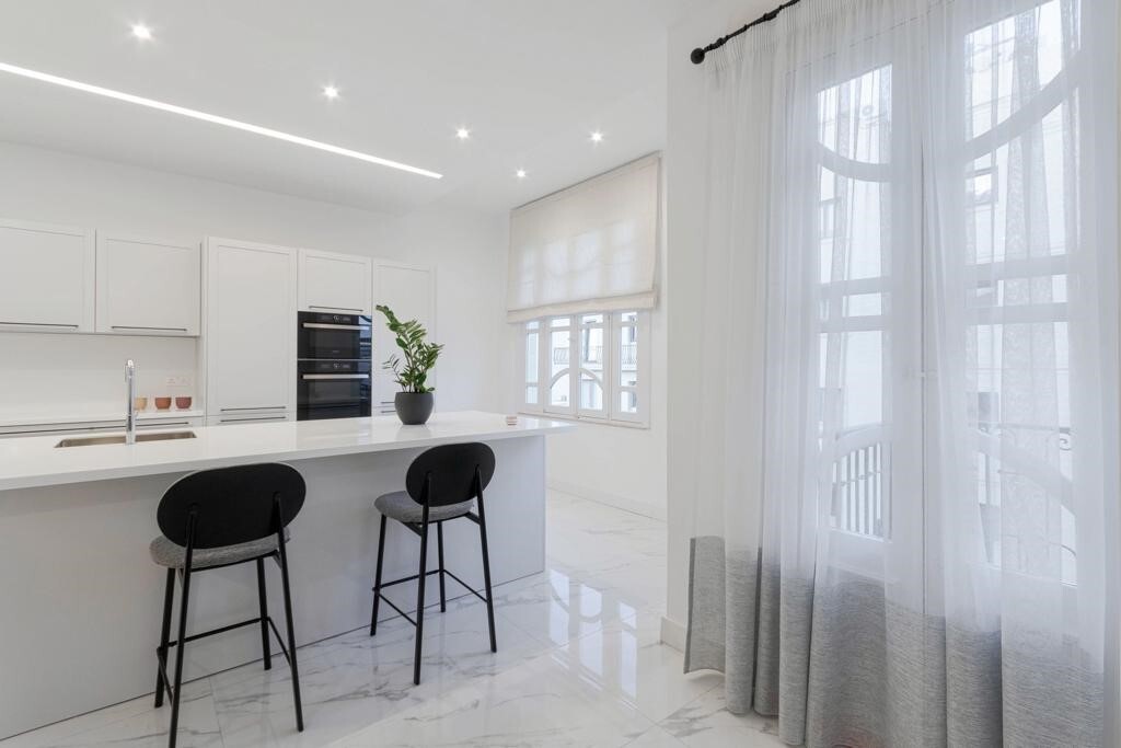 Sliema, Furnished Apartment's Image 4
