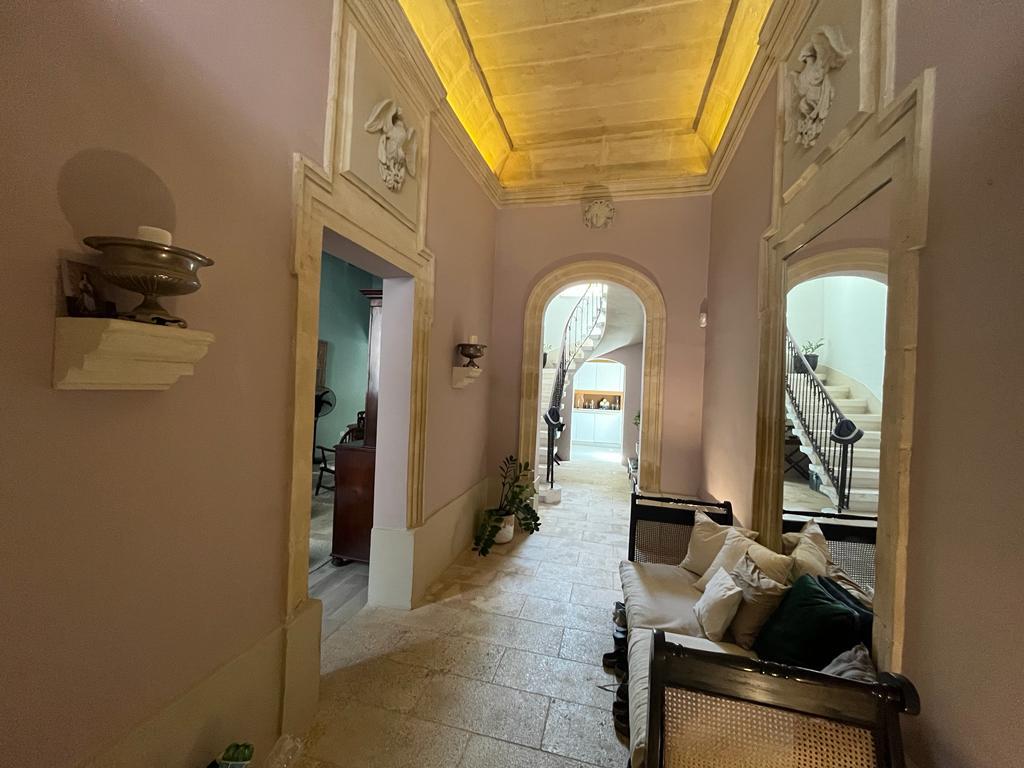 P_006701_Sliema_townhouse_to_let
