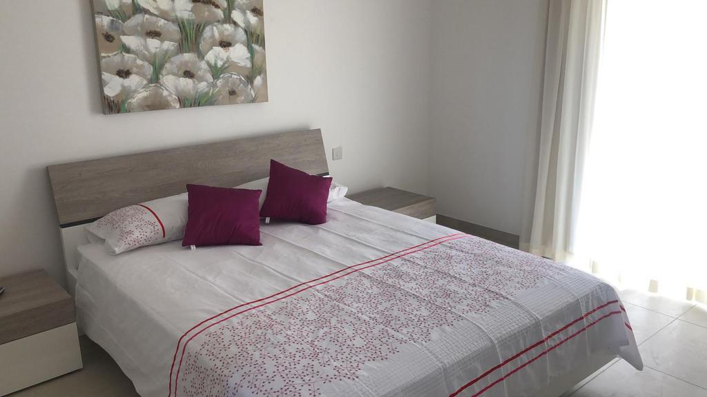 Xemxija Seafront Apartment's Image 6