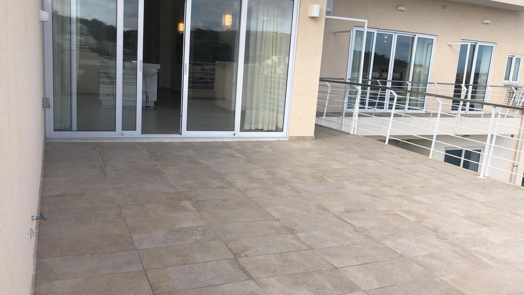 P_006705_St.Pauls_Bay_apartment_