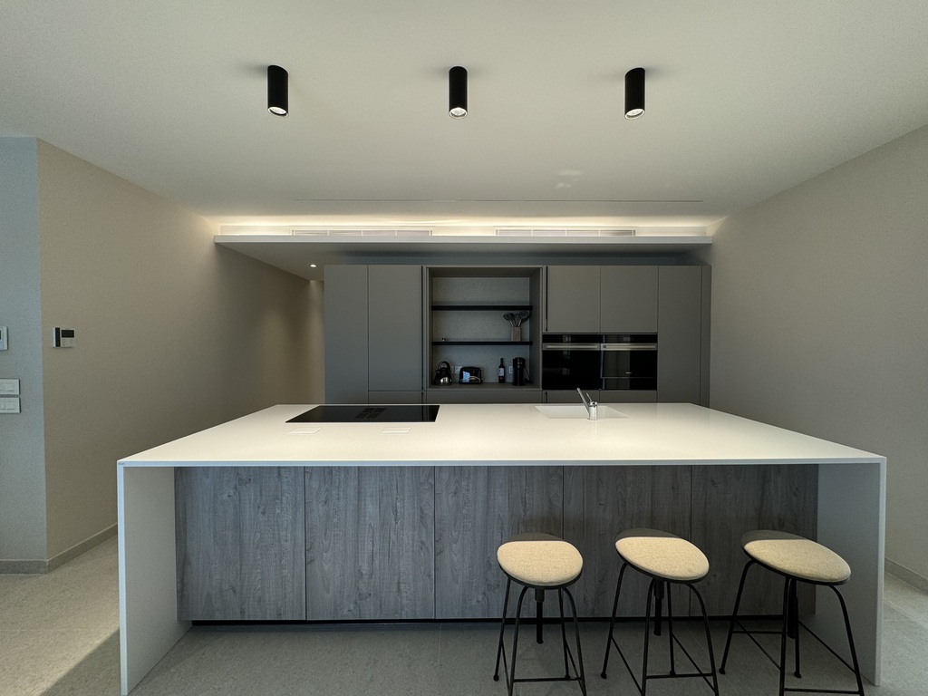 Malta_apartment_to_let-Sliema_alfresco_dining-oyster_christie's