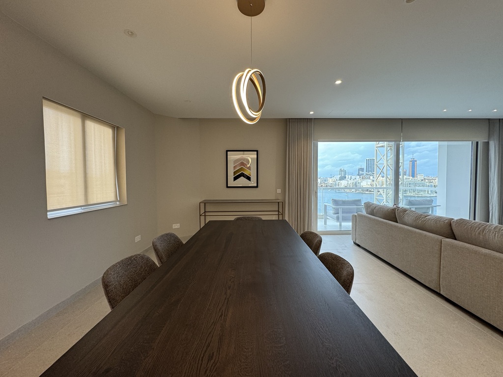 Malta_apartment_to_let-Sliema_coastline-oyster_christie's