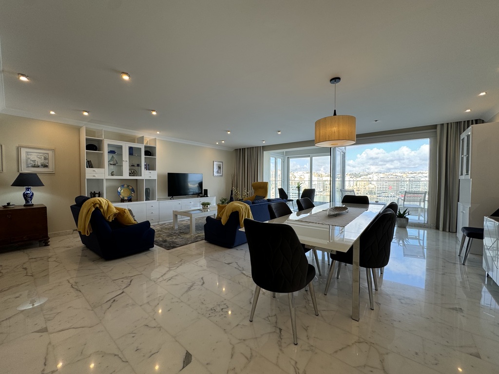 Sliema_malta_apartment_to_let_terrace_christie's-malta