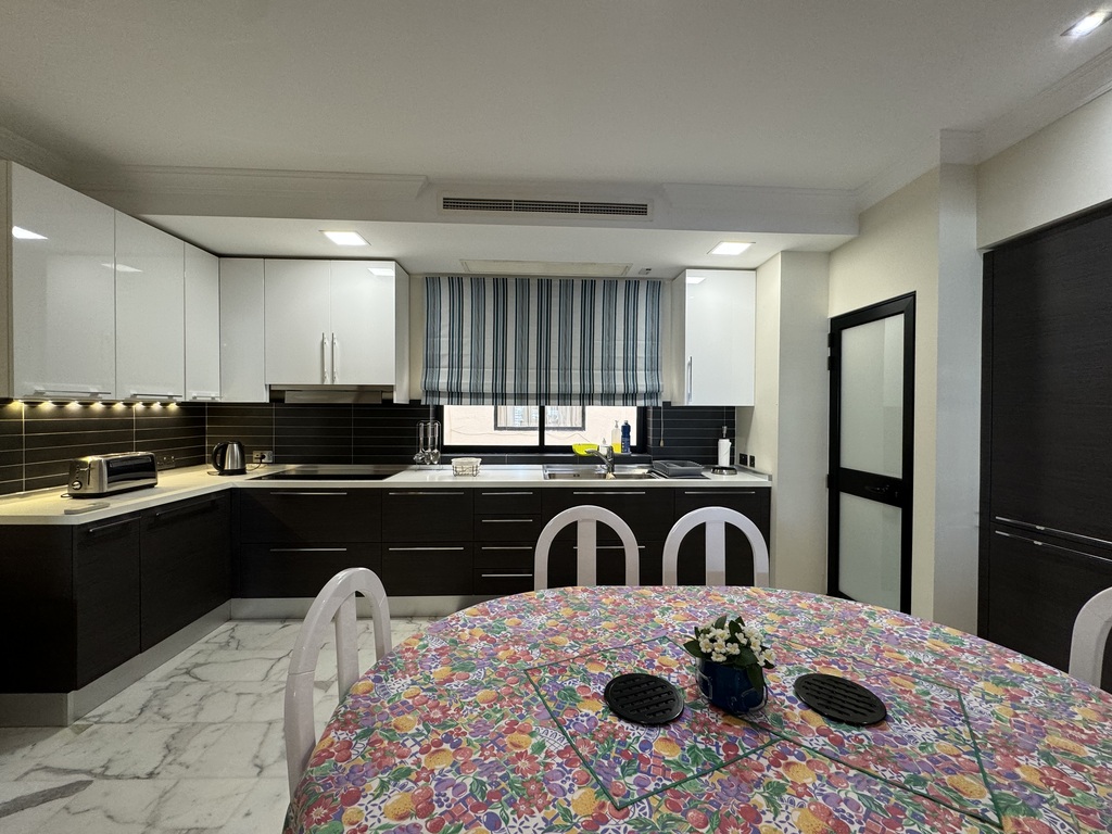 Sliema, Seafront Apartment's Image 7