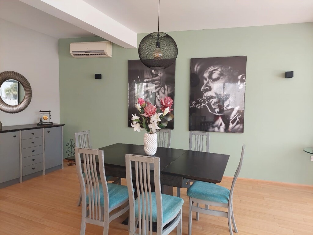 Sliema, Furnished Duplex Penthouse's Image 7