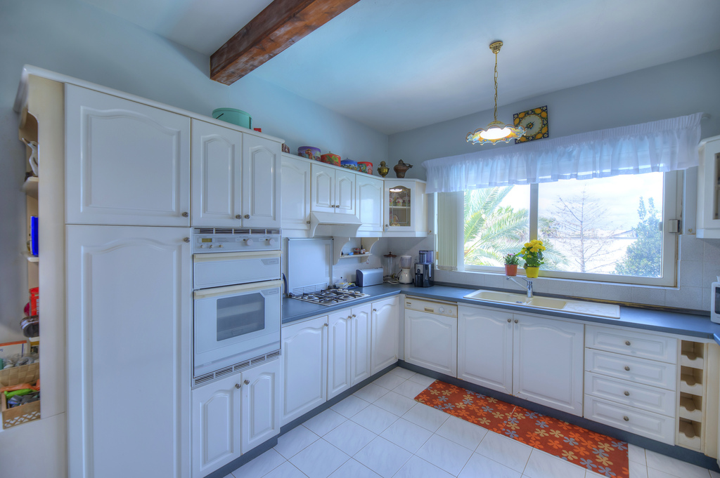 Madliena, Furnished Semi-detached Villa's Image 13
